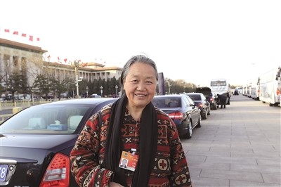 天下政协委员雷菊芳：增进民族药资源；；；ば钥