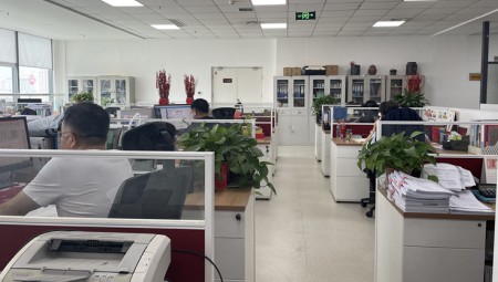 PG电子集团办公情形