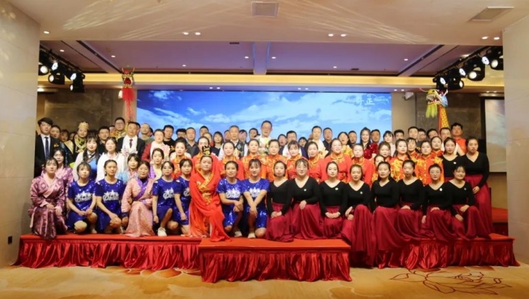 PG电子集团2023年度事情年会暨优异表扬大会圆满乐成